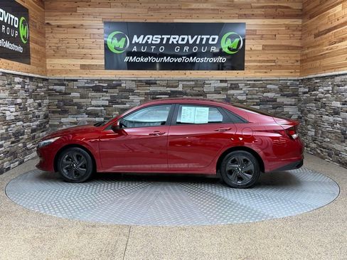 Certified 2023 Hyundai Elantra SEL w/ Cargo Package image 6