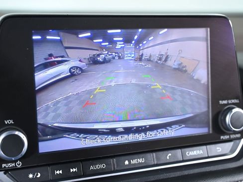 Certified 2023 Nissan Rogue SV image 16