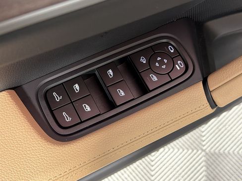 Certified 2026 Porsche Cayenne Coupe AWD/4WD image 13