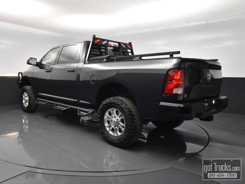Used 2017 RAM 2500 Tradesman w/ Popular Equipment Group AWD/4WD image 5