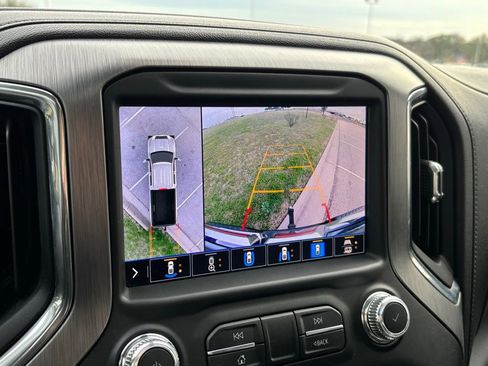 Used 2020 GMC Sierra 3500 Denali w/ Denali Ultimate Package image 11