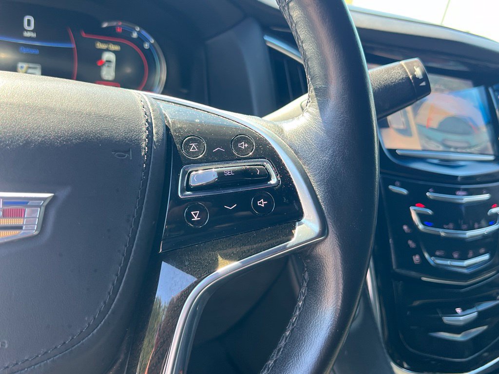 Used 2016 Cadillac Escalade Platinum AWD/4WD image 23