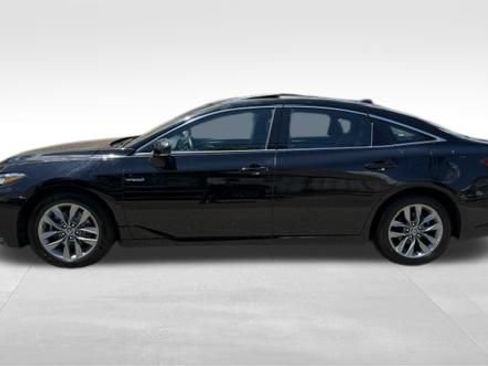 Used 2019 Toyota Avalon XLE w/ Moonroof Package FWD image 10