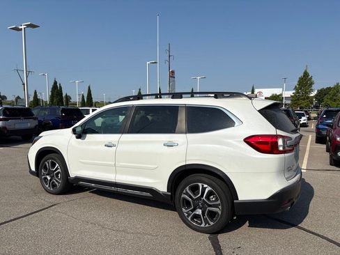 Used 2024 Subaru Ascent Touring AWD/4WD image 6