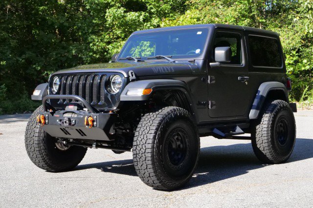 Used 2022 Jeep Wrangler Sport AWD/4WD image 6