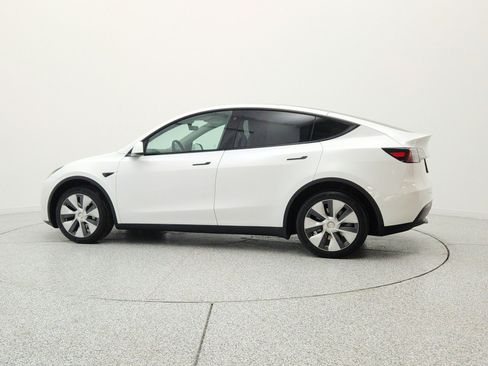 Used 2022 Tesla Model Y Long Range AWD/4WD image 8