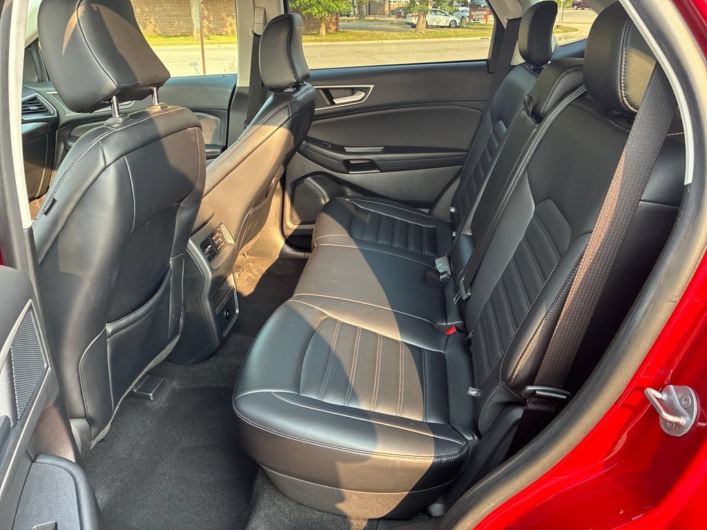 Used 2024 Ford Edge SEL AWD/4WD image 24