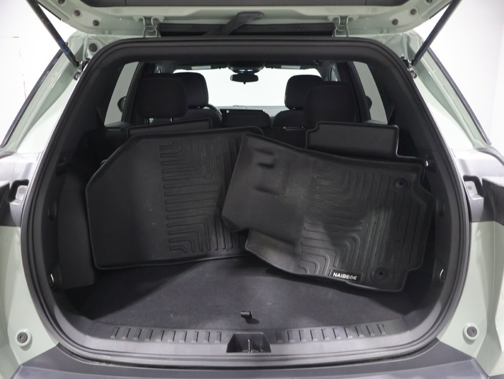 Used 2025 Chevrolet Equinox LT AWD/4WD image 4