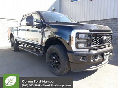 New 2025 Ford F250 Lariat w/ Black Appearance Package