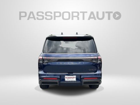 Used 2025 INFINITI QX80 Autograph w/ Autograph Exterior Package AWD/4WD image 4