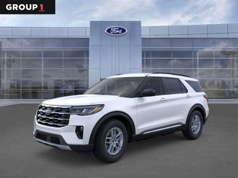 New 2025 Ford Explorer Active w/ Active Comfort Package image 1