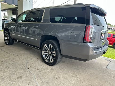 Used 2020 GMC Yukon XL Denali w/ Denali Ultimate Package RWD image 5