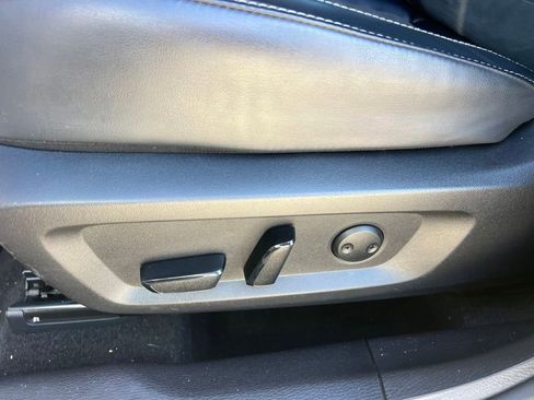 Used 2024 Mitsubishi Outlander SE image 23