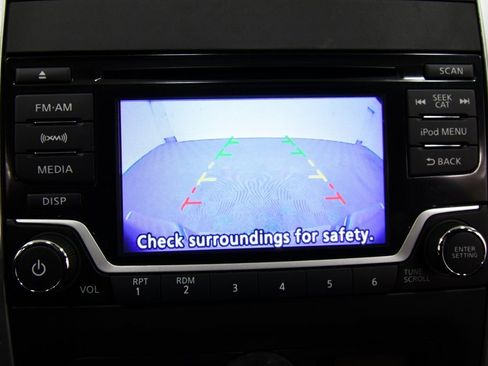 Used 2017 Nissan Frontier SV w/ SV Value Truck Package image 22