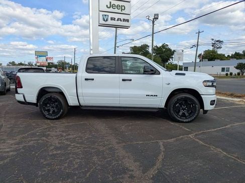 New 2026 RAM 1500 Big Horn AWD/4WD image 3