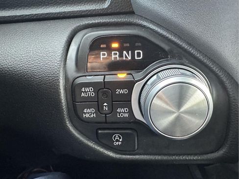 Used 2025 RAM 1500 Laramie AWD/4WD image 21
