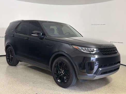 Used 2017 Land Rover Discovery SE AWD/4WD image 7
