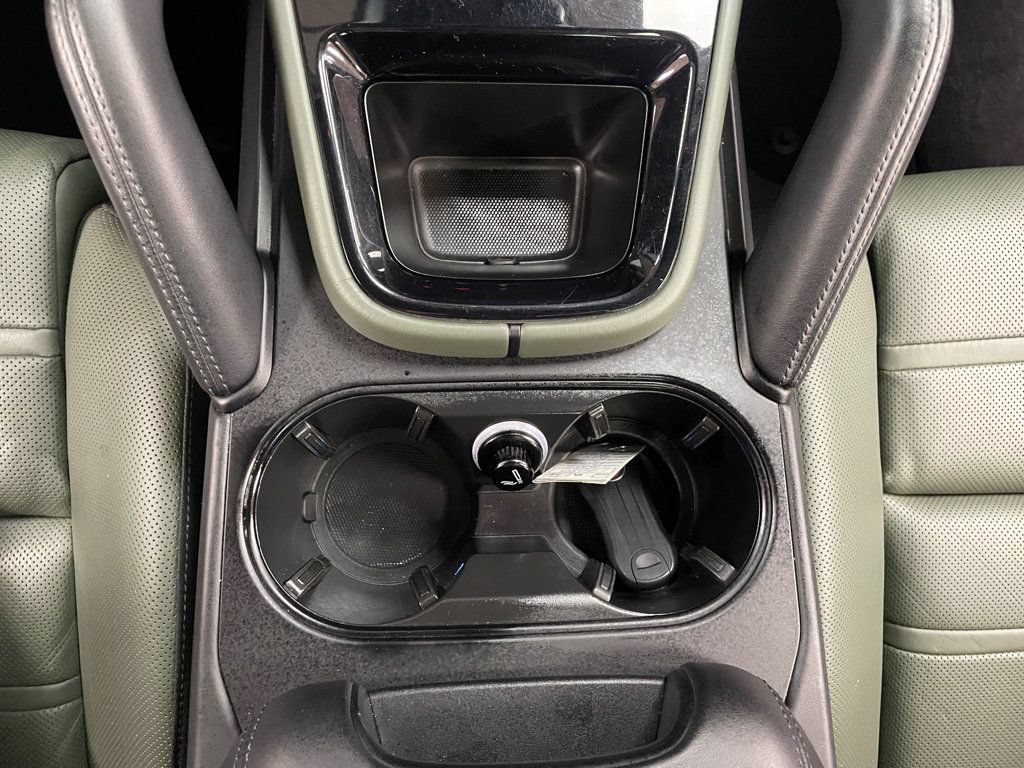 Used 2025 Porsche Cayenne S AWD/4WD image 35