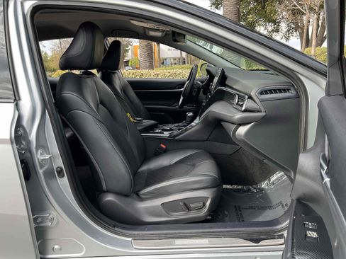Used 2022 Toyota Camry XSE image 42