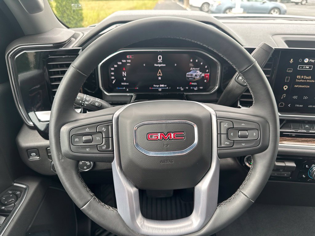Used 2026 GMC Sierra 1500 SLE AWD/4WD image 12