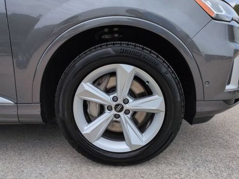 Used 2021 Audi Q7 3.0T Premium AWD/4WD image 12