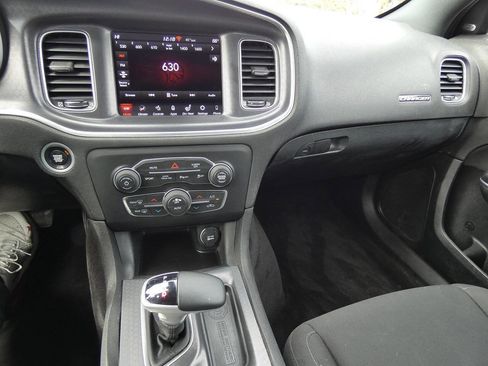 Used 2018 Dodge Charger GT image 24