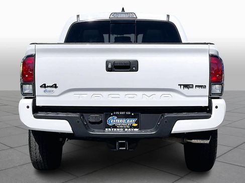 Used 2017 Toyota Tacoma TRD Pro image 5