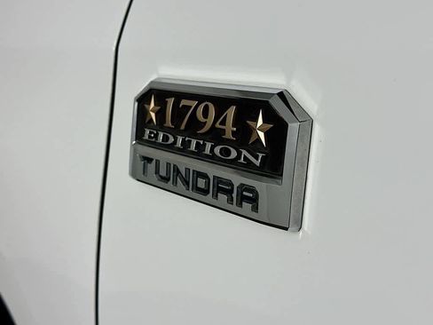 Used 2015 Toyota Tundra 1794 Edition image 7