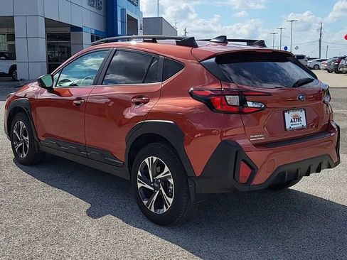 Used 2024 Subaru Crosstrek 2.0i Premium image 6