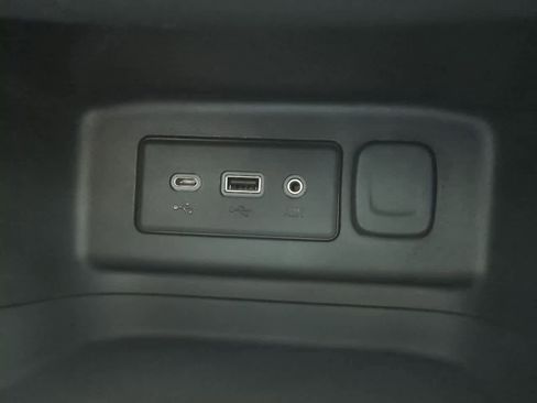 Used 2022 Chevrolet Equinox LT FWD image 31