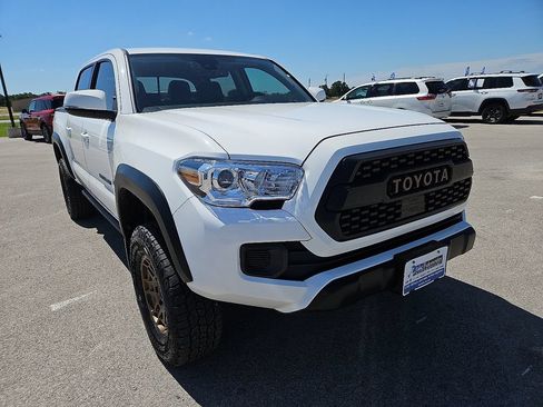 Used 2023 Toyota Tacoma 4x4 Double Cab w/ Trail Edition image 11