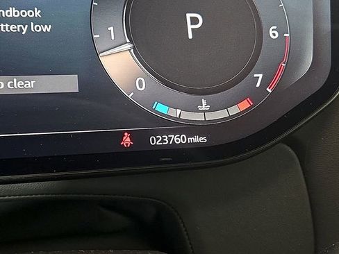 Used 2023 Land Rover Range Rover SE image 22