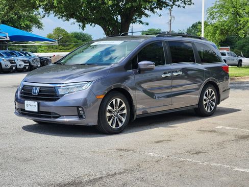 Used 2021 Honda Odyssey EX-L image 2
