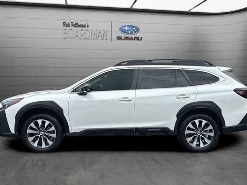 Used 2025 Subaru Outback Limited AWD/4WD image 9