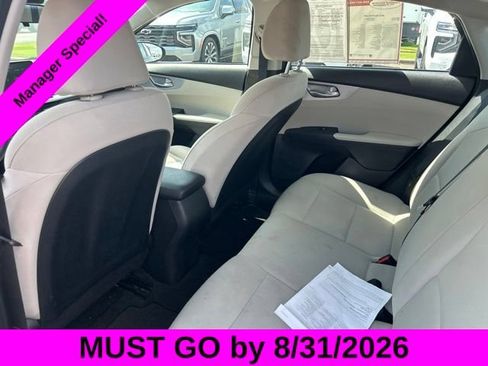 Used 2023 Kia Forte LXS w/ LXS Technology Package FWD image 25