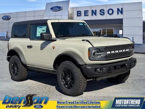 New 2026 Ford Bronco Badlands AWD/4WD image 1