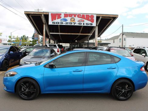 Used 2016 Dodge Dart SXT w/ Rallye Appearance Group FWD image 3