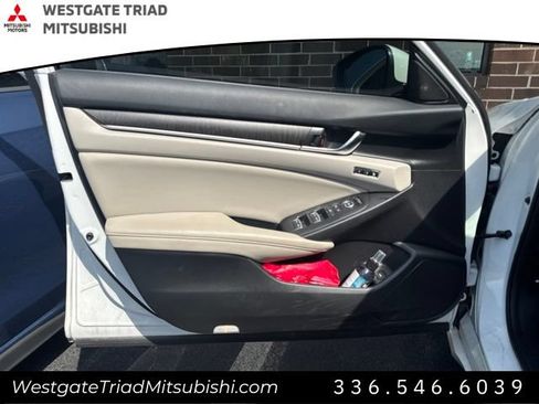 Used 2022 Honda Accord EX-L image 7