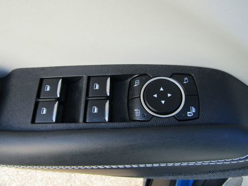 Used 2025 Ford Mustang Mach-E Premium image 15