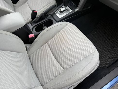 Used 2015 Subaru Forester 2.5i AWD/4WD image 26