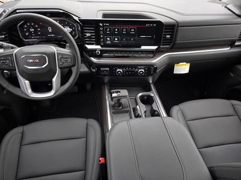 New 2026 GMC Sierra 1500 SLT AWD/4WD image 12