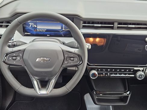 New 2027 Chevrolet Bolt RS FWD image 25
