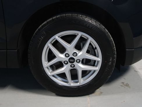 Used 2024 Ford Edge SEL AWD/4WD image 31