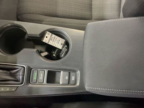 Certified 2024 Honda Civic LX image 39