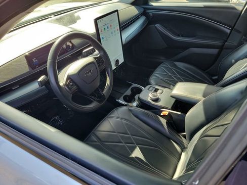 Certified 2021 Ford Mustang Mach-E Select RWD image 3