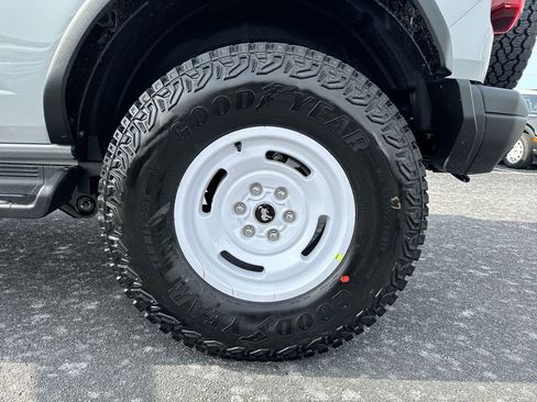 New 2026 Ford Bronco Heritage Edition AWD/4WD image 28
