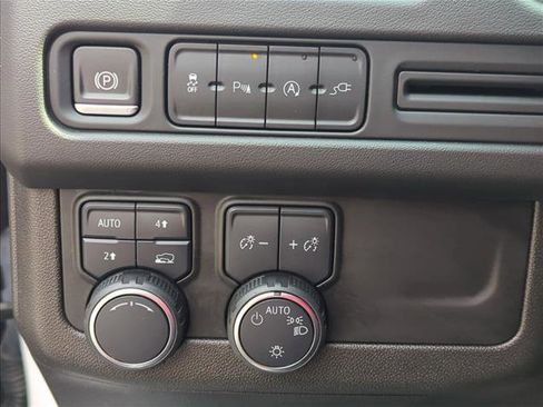 Used 2021 Chevrolet Tahoe LT image 18