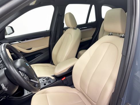 Used 2021 BMW X1 sDrive28i w/ Premium Package FWD image 5
