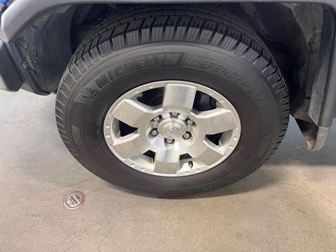 Used 2008 Toyota FJ Cruiser 2WD image 29