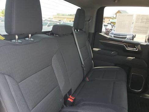 Certified 2025 Chevrolet Silverado 1500 LT AWD/4WD image 25